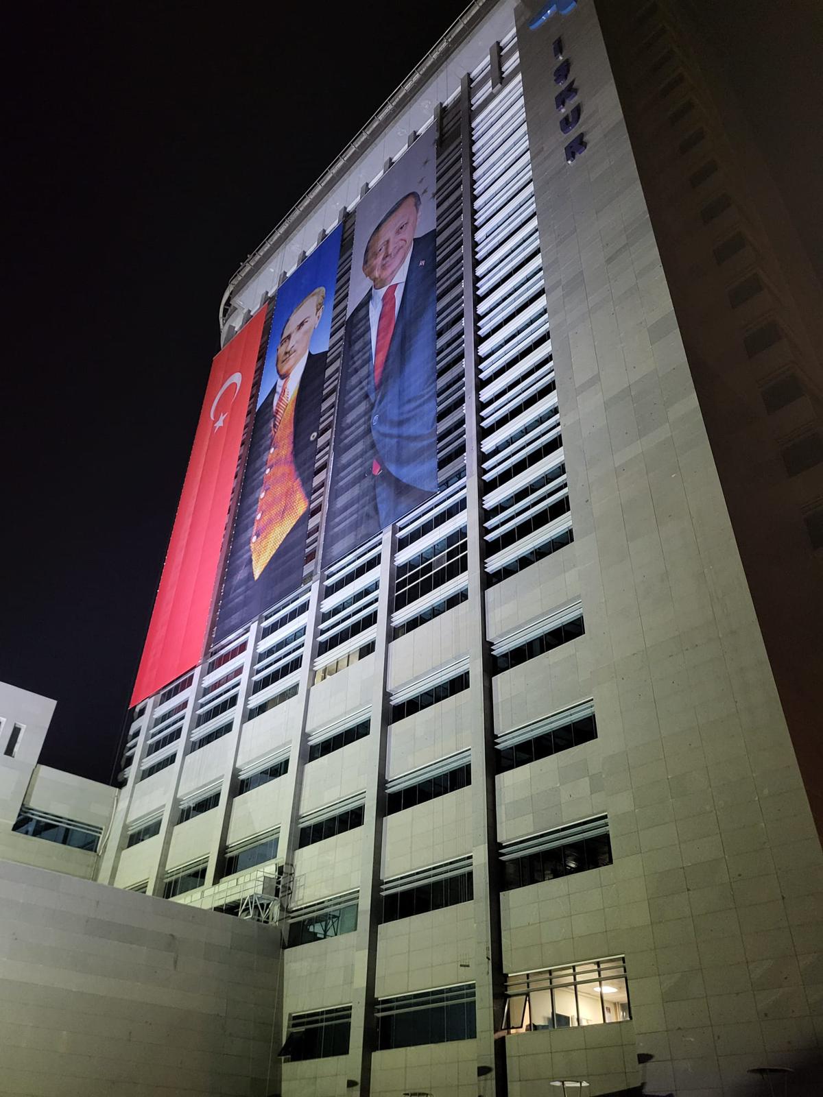 Motorlu Bayrak Sistemlerinde Beliz Reklam Farkı